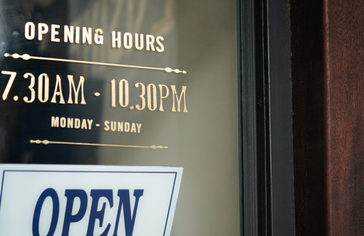 hand-unrecognizable-woman-with